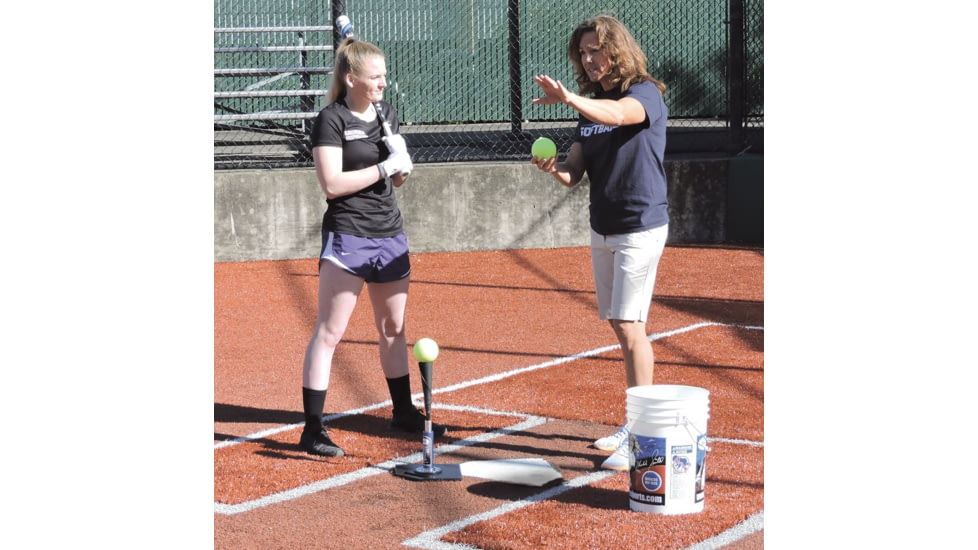 JUGS Short T, Black, A0416