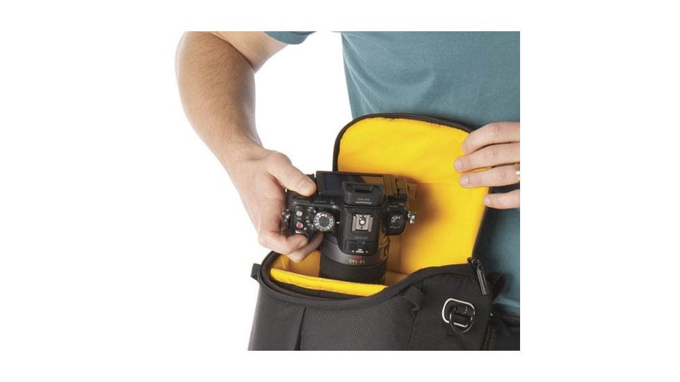 Kata DL LITE Shoulder Bag 435, Black - Compact DSRL w/ Standard Zoom Lens