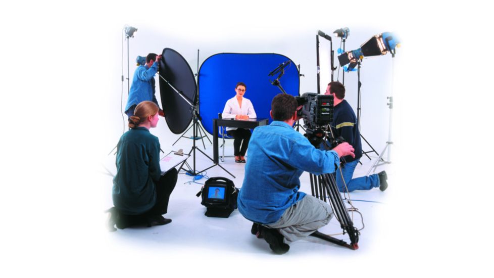Lastolite Camera Lighting Equipment 6'x7' Collapsible Chromakey - Blue LL LC5988