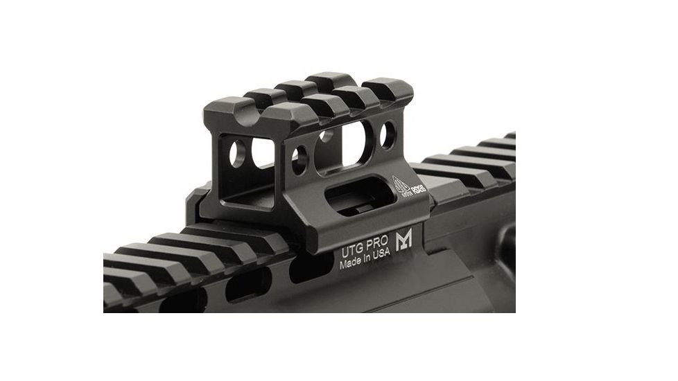 Leapers UTG Super Slim Picatinny Riser Mount, 0.83in Height, 3 Slots MT-RSX8S
