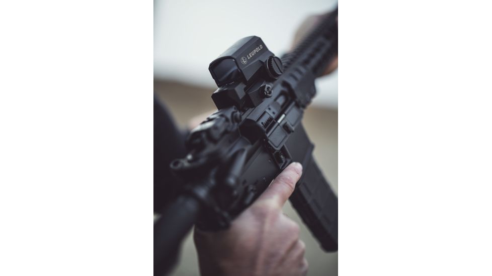 Leupold LCO Blacked Out Red Dot Sight, 1 MOA, 16 Brightness Settings, Black, Length 3.6 in 120808