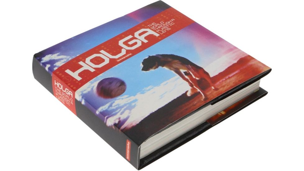 Lomography Holga - World Through a Plastic Lens Book 747