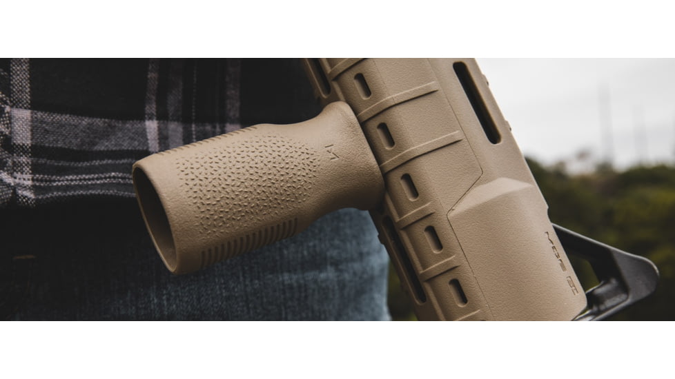 Magpul Industries MVG- MOE Vertical Grip, Fits M-LOK Hand Guard, Flat Dark Earth, MAG597FDE
