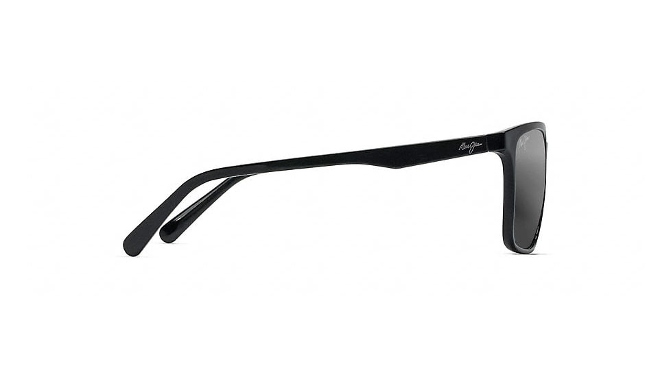 Maui Jim Wild Coast Polarized Classic  Sunglasses,Midnight Black,Neutral Grey Lens 756-02H