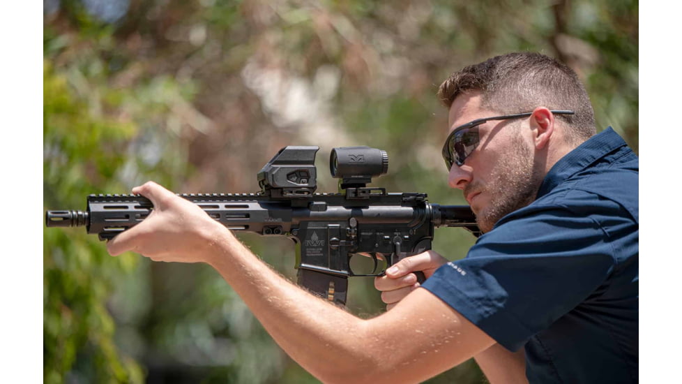 Meprolight MMX3 3x18mm Micro Magnifier w/ Quick Flip, QD Picatinny, Black, 2.8x1.4x1.74 inch, 8016000100