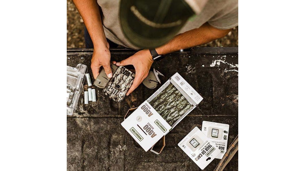 Moultrie Feeders A-900 Camera Bundle, Camo, MCG-14001