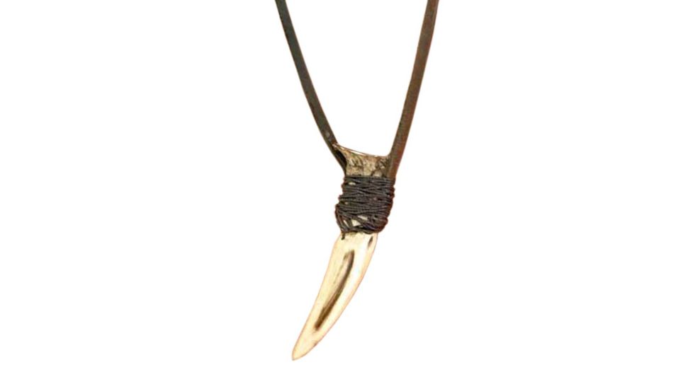 Museum Replicas 300 Spartans WolfS Tooth Necklace, Resin, 881009