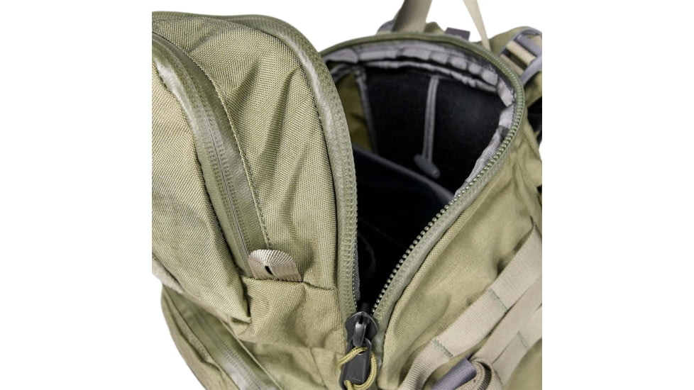 Mystery Ranch Blitz 30 Daypack, Forest, Small/Medium, 112771-311-25