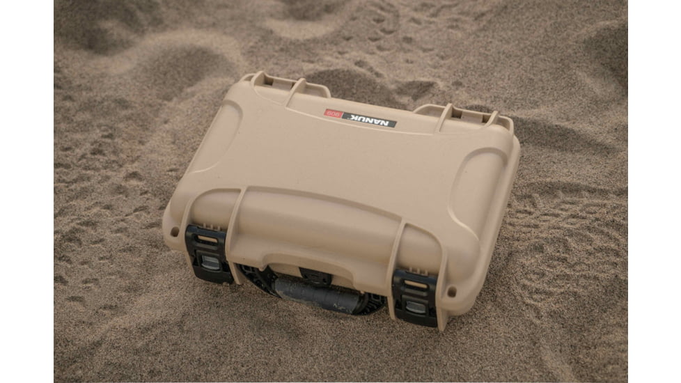 Nanuk 909 Protective Case w/ Cubed Foam