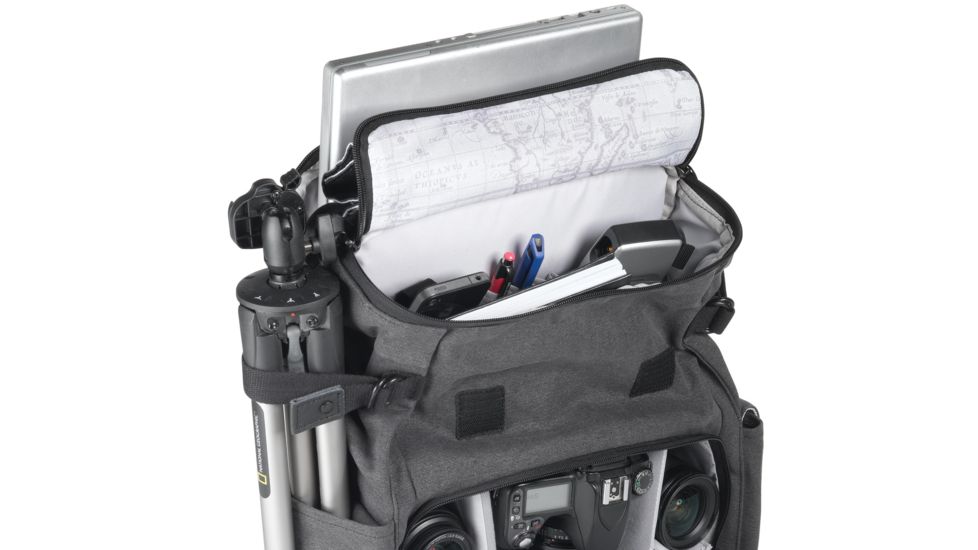 National Geographic Walkabout Medium Rucksack, Gray NGW5071