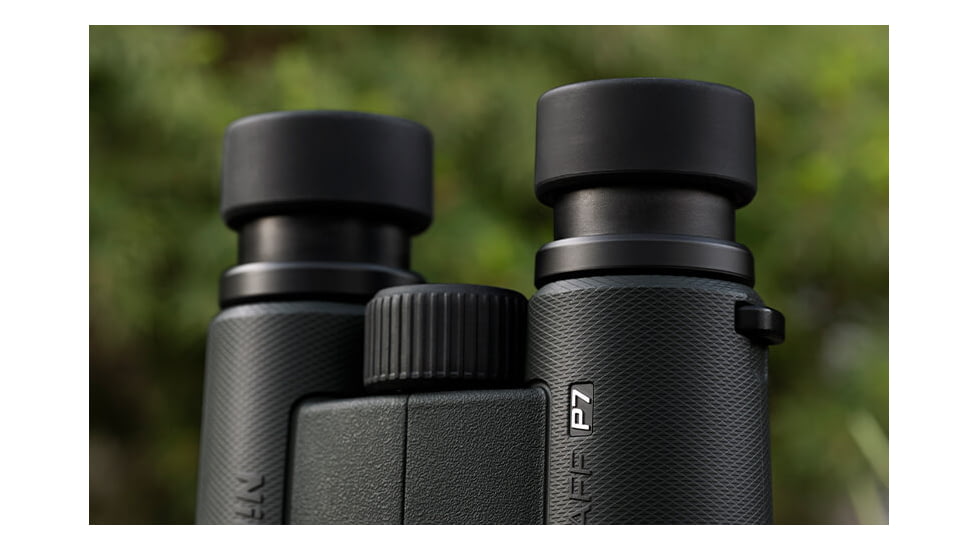 Nikon PROSTAFF P7 10x30mm Binocular, Roof Prism, Black, 16771