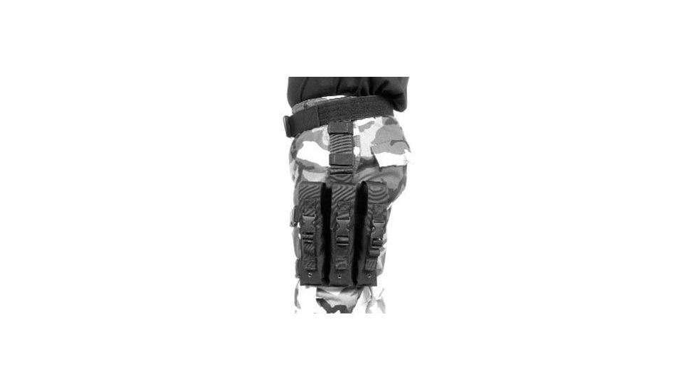 BlackHawk OMEGA SMG POUCH (HOLDS 3) BLACK 56SMG3BK