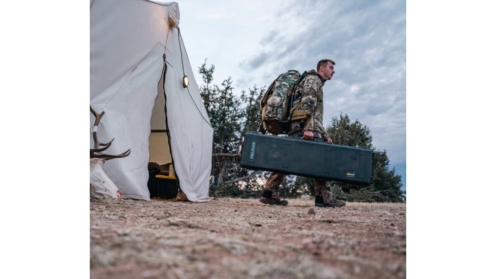 Pelican 1700 Protector Long Gun Case
