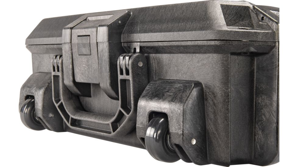 Pelican VAULT V730 Tactical Rifle Case wl/wf, Black, VCV730-0000-BLK