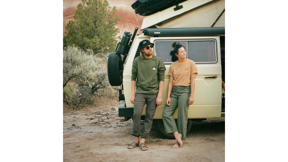 Poler Void Specialist Crew, Small, Olive, 213APM2503-Olive-S
