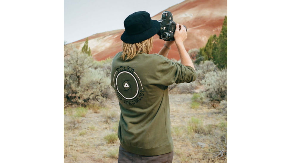 Poler Void Specialist Crew, Small, Olive, 213APM2503-Olive-S