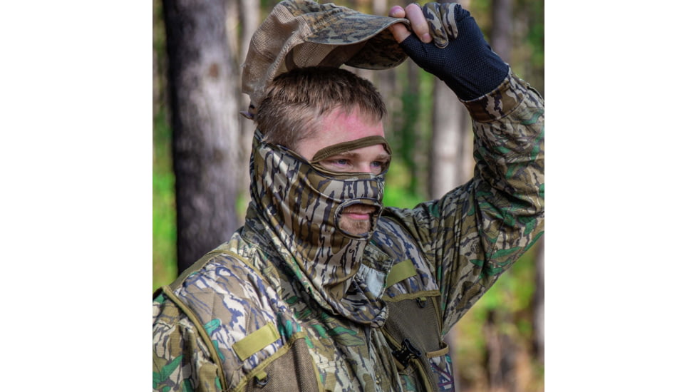 Primos Hunting Stretch-Fit 1/2 Face Mask, Mossy Oak Bottomland, One Size, PS6664
