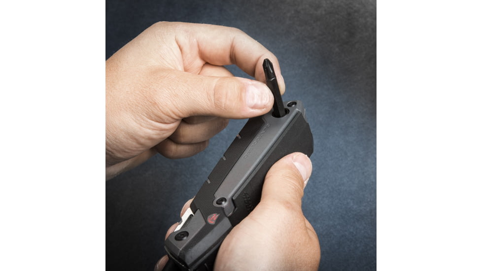 Real Avid Gun Tool Pro Multi-Tool, Clam, Removable Magnetic Storage AVGTPRO