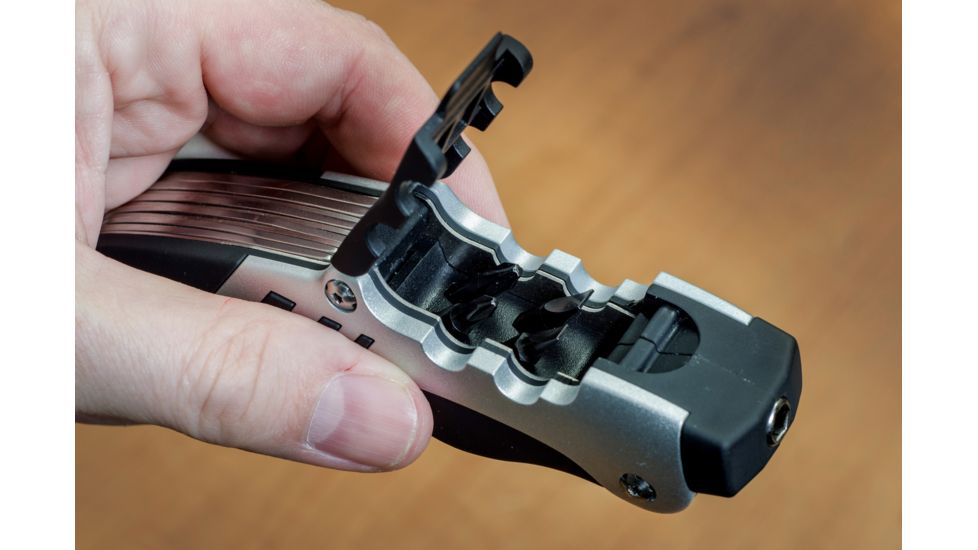 Real Avid The Gun Tool Shooters Multi-Tool, Clam Pack AVGTCL211