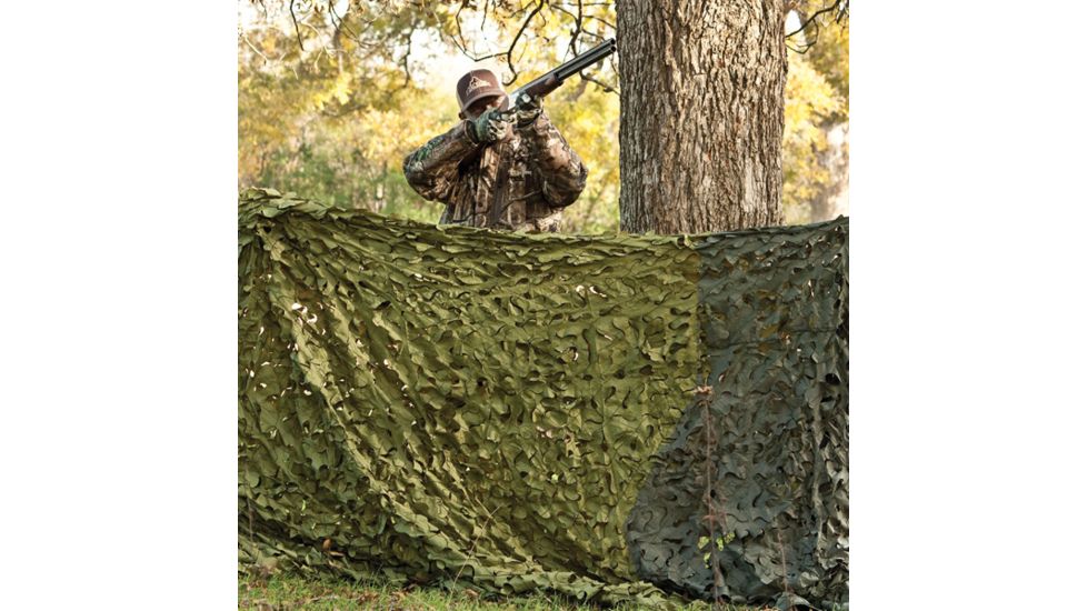 Red Rock Outdoor Gear Hunting Series Camouflage Netting, Woodland, 6'x8', 068G