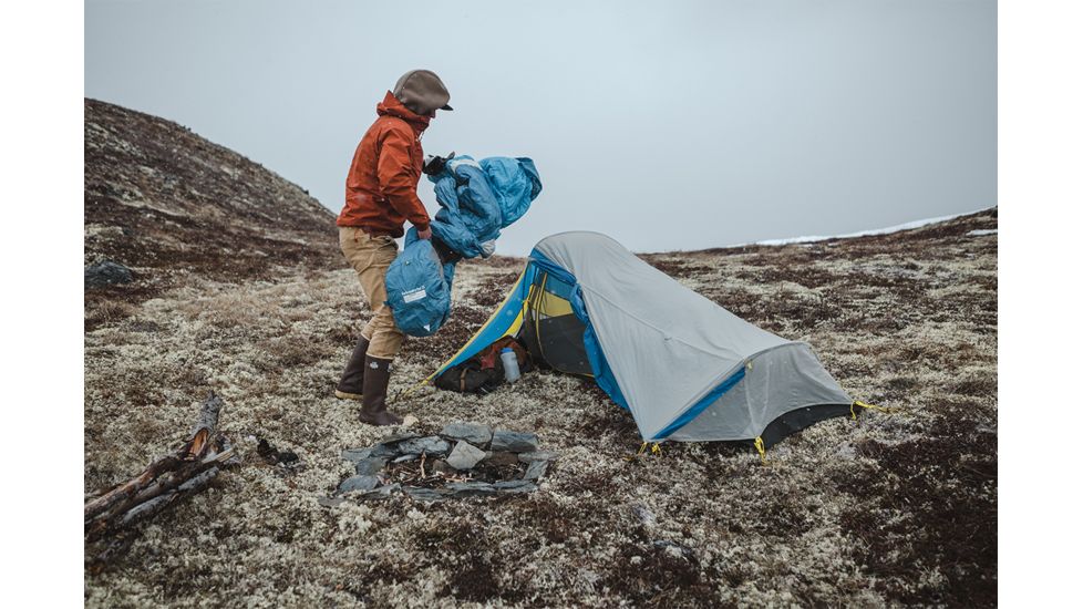 Sierra Designs Backcountry Bed 35 Sleeping Bag 700 DriDown-Blue/Grey-Regular
