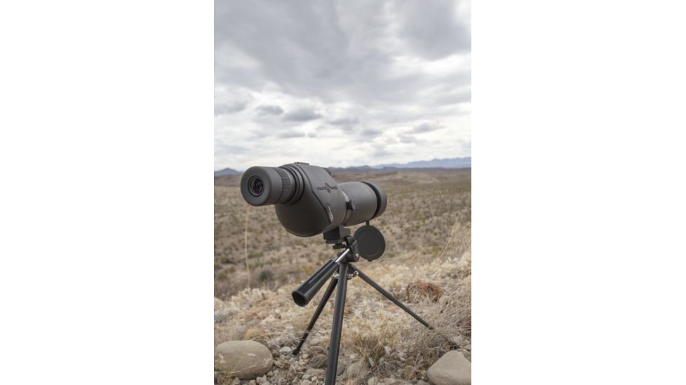 SightMark Solitude 20-60x60SE Spotting Scope Kit SM11031K