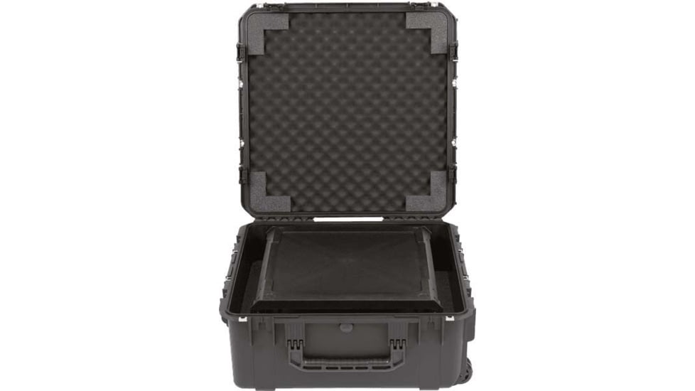 SKB Cases Seres Case Wth Removeable 3U Injecton Molded 20in Rack Cage, Tsa Lockng Latches, Wheels, 3I-2424M103U