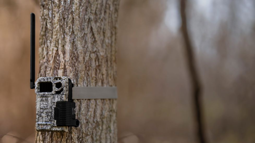 Spypoint LINK-MICRO-LTE Trail Camera, Verizon Cell Service, Camo, LINK-MICRO-LTE-V
