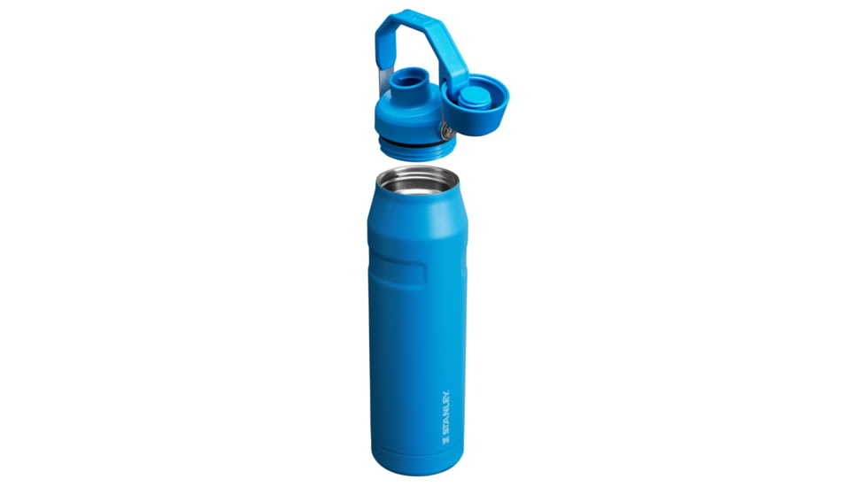 Stanley The IceFlow Fast Flow 36 oz Bottle with Fast Flow Lid, Azure, 36 oz / 1.06 L, 10-11288-016