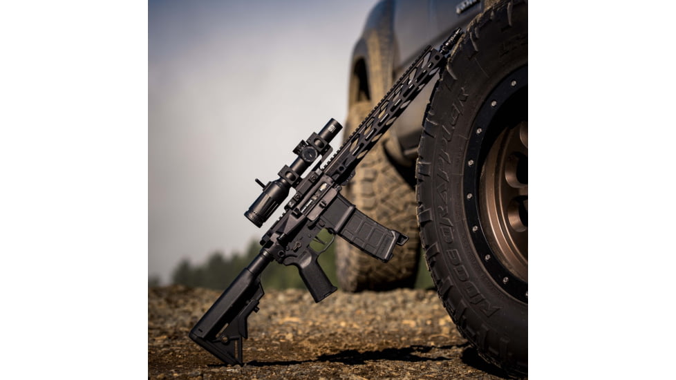 STNGR VYPR M-Lok Free Float Handguard for AR15/M4, Anodized Black, 15 in, 15VM
