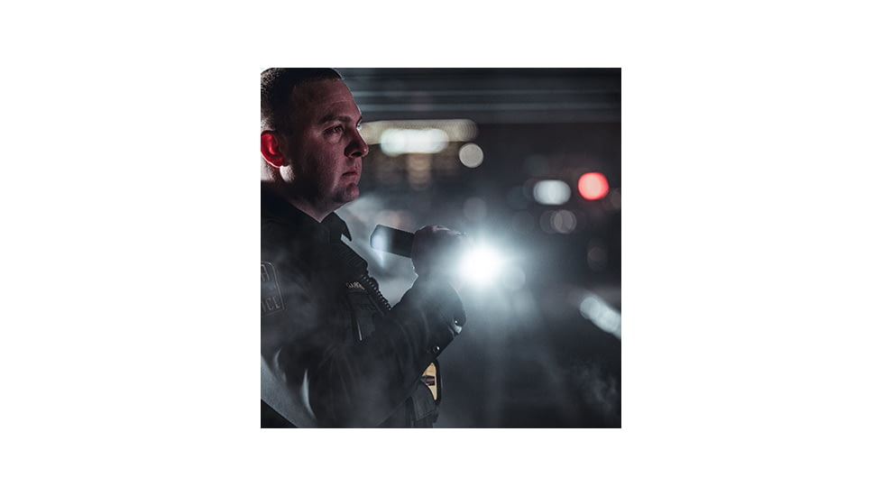 Streamlight Stinger 2020 LED 2000 Lumen Flashlight w/o charger, w/Y USB Cord &amp; Lanyard, Black, 78100