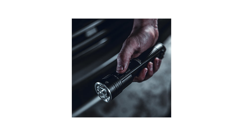 Streamlight Stinger 2020 LED 2000 Lumen Flashlight w/o charger, w/Y USB Cord &amp; Lanyard, Black, 78100