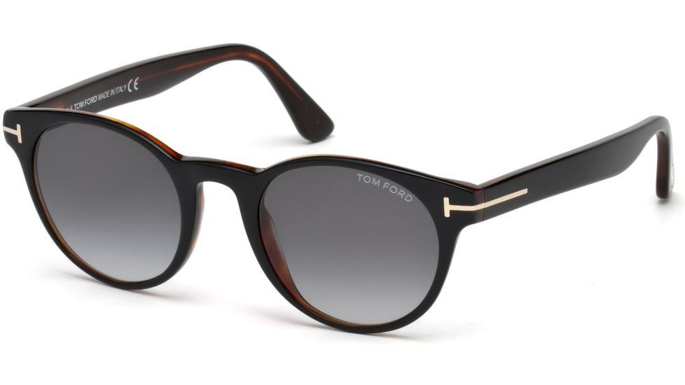 Tom Ford FT0522 Sunglasses - Black Frame Color, Gradient Smoke Lens Color