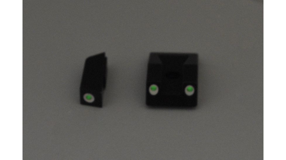EDEMO Trijicon Bright &amp; Tough 3 Dot Night Sight Set, Green Front &amp; Rear - Taurus PT111/132/138/140/145, EDEMO1