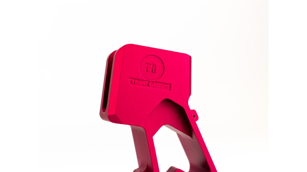 Tyrant CNC Mod Grip, w/Standard Back Straps, Red, Large, TD-762-R2