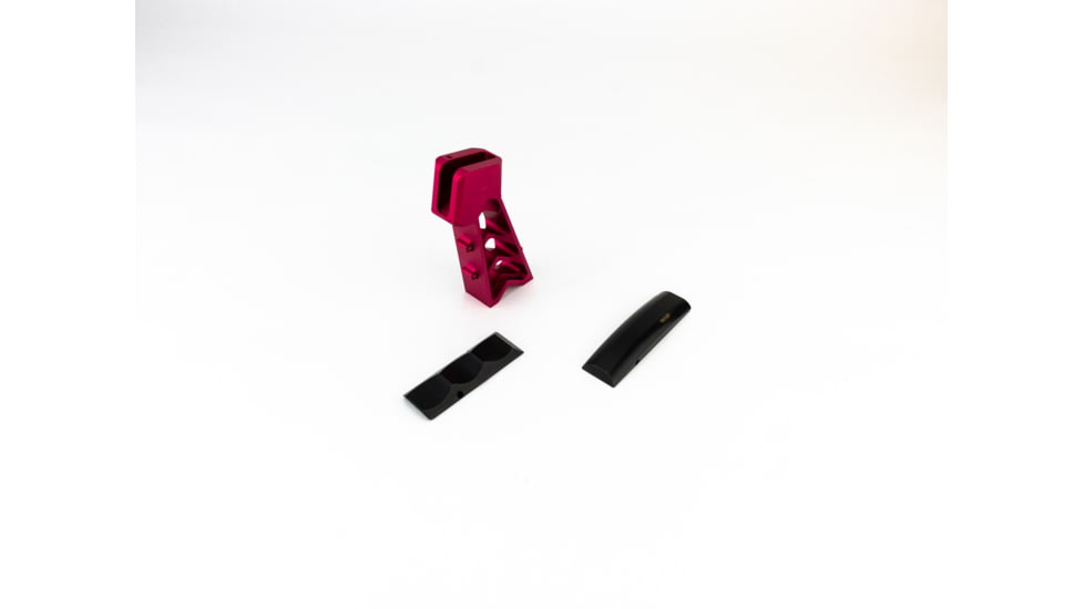 Tyrant CNC Mod Grip, w/Standard Back Straps, Red, Large, TD-762-R2