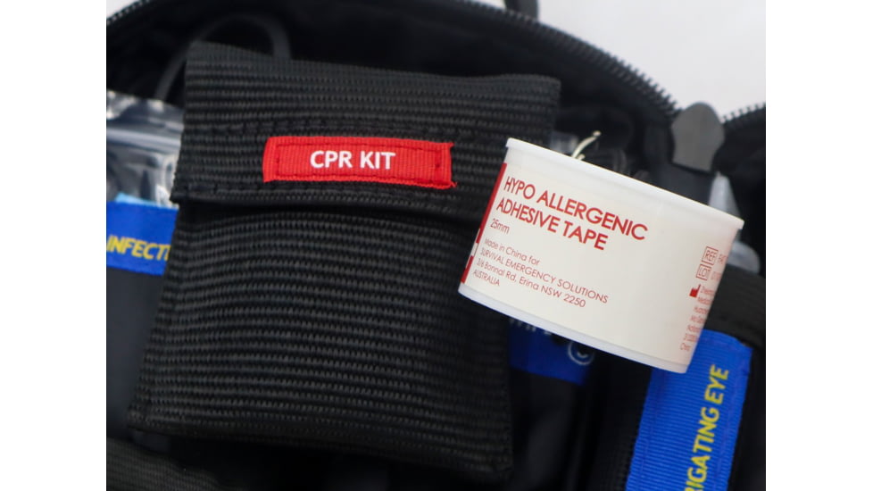 Uncharted Supply Co. First Aid Pro, Black, BA-F9A-U-BK