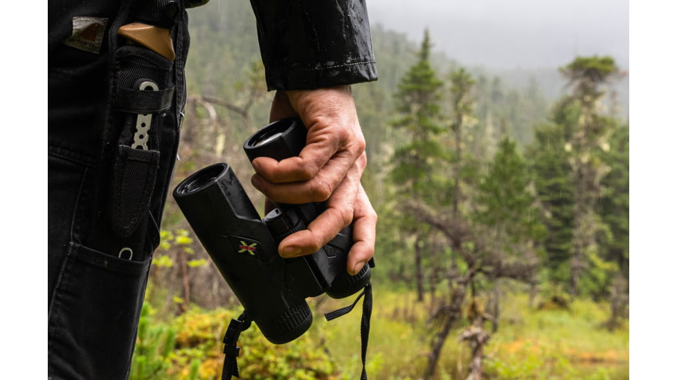 X-Vision Range Finding 8x42 Binoculars, Black, RB0842