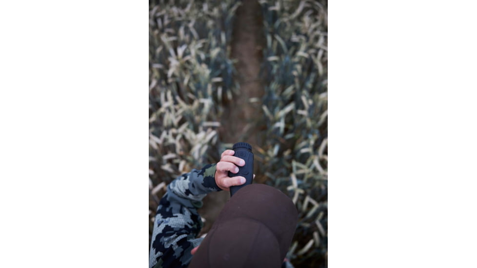 Zeiss DTI 3/35 Thermal Imaging Camera, Black, Medium, 527010-0000-000