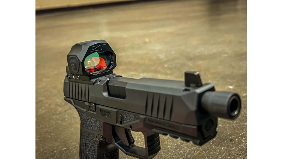 ZeroTech Optics Trace H.A.L.O 1x28mm Reflex Red Dot Sight, 3 MOA Dot Reticle, Green, Enclosed, Black, TRAE28G
